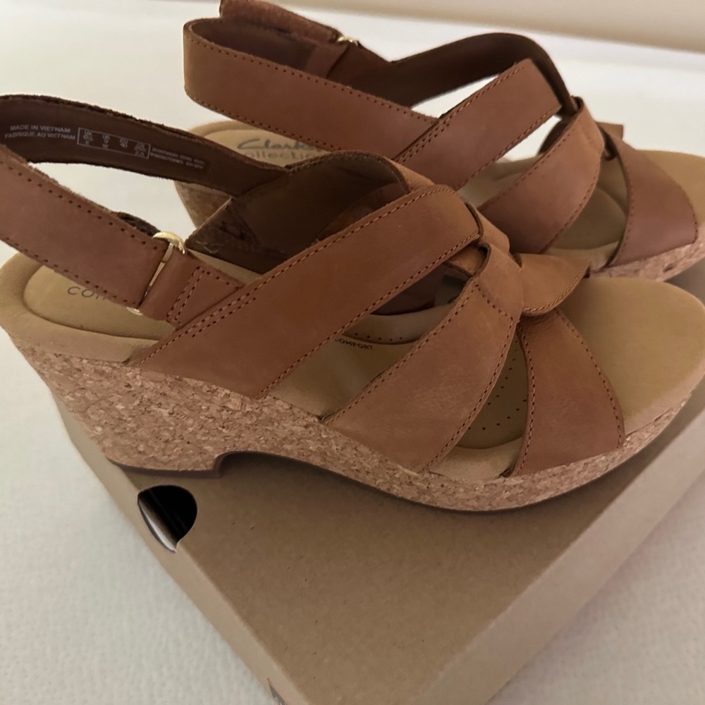 Clarks Women's Tan Wedge Sandals